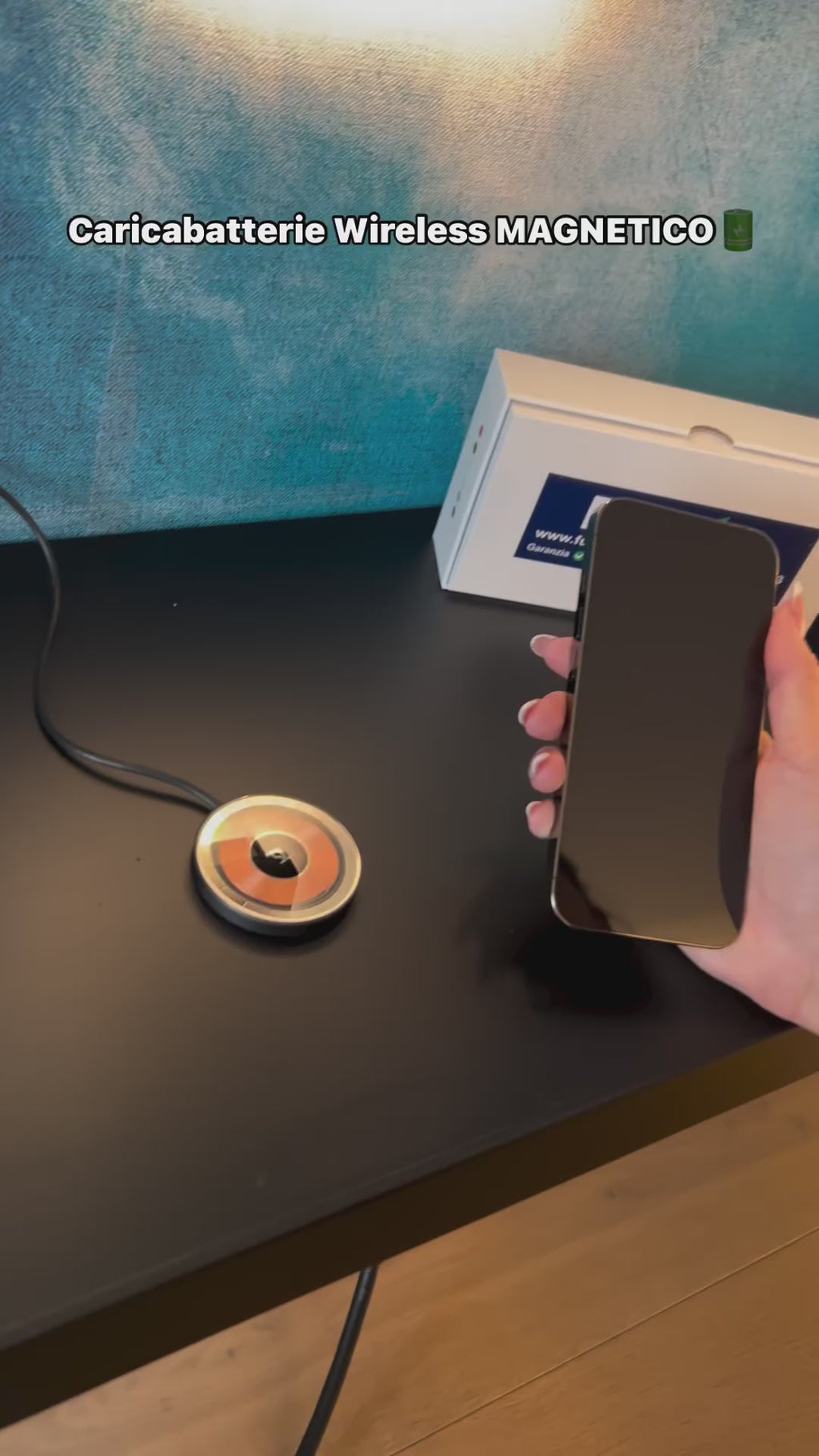 Caricabatterie Wireless MAGNETICO in Alluminio